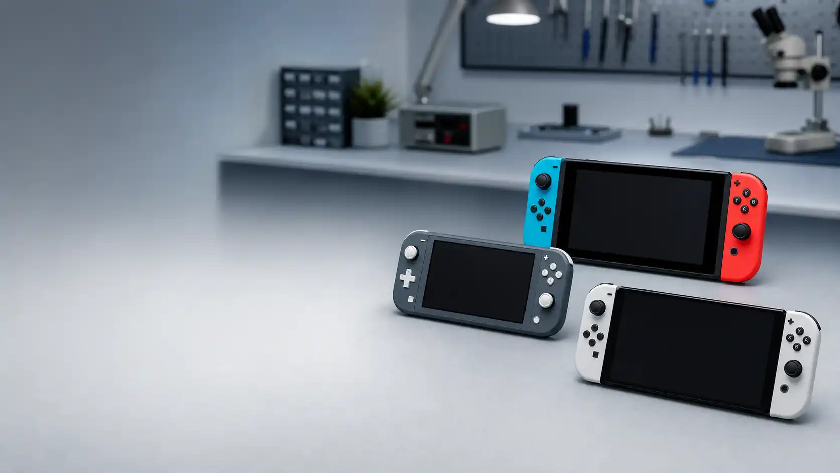 Nintendo Switch, Switch Lite et Switch OLED intactes dans un atelier de réparation